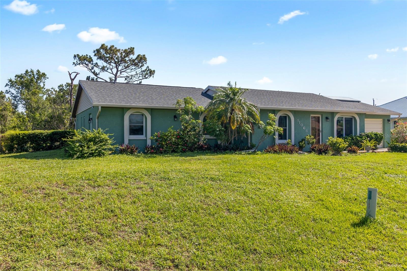 Image 4 of 36 For 11068 Jacqueline Avenue