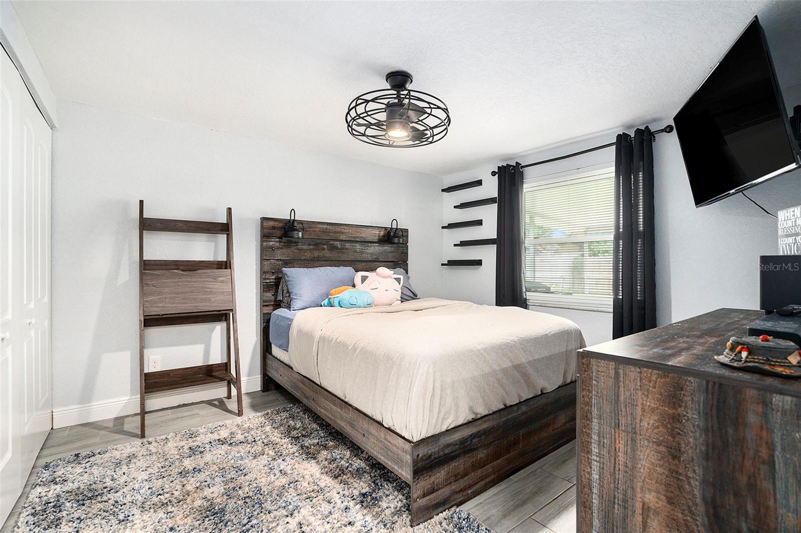 Image 18 of 27 For 3612 Patina Drive