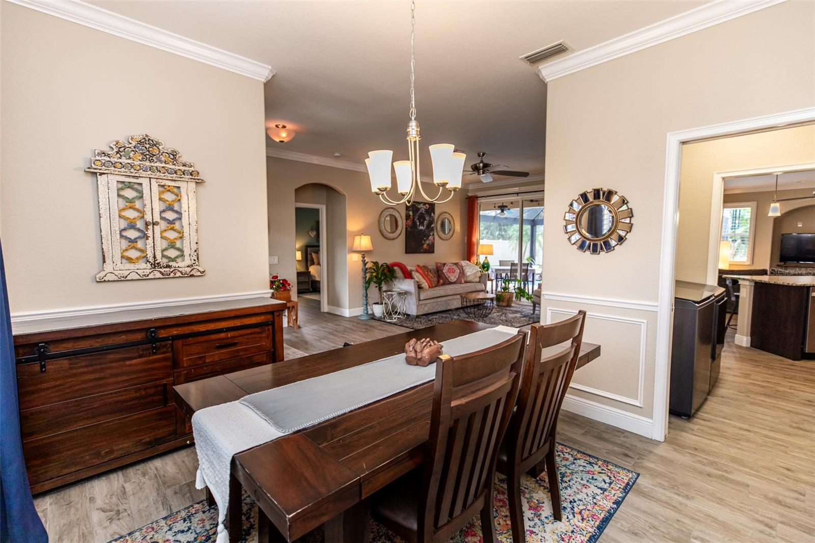 Image 10 of 47 For 4640 Price Boulevard