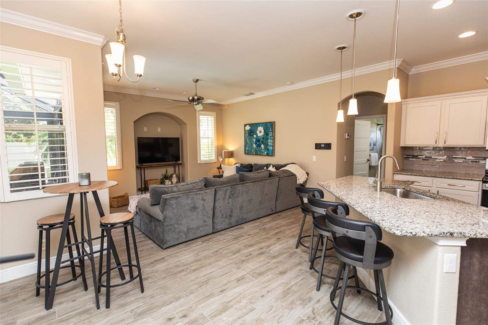 Image 15 of 47 For 4640 Price Boulevard
