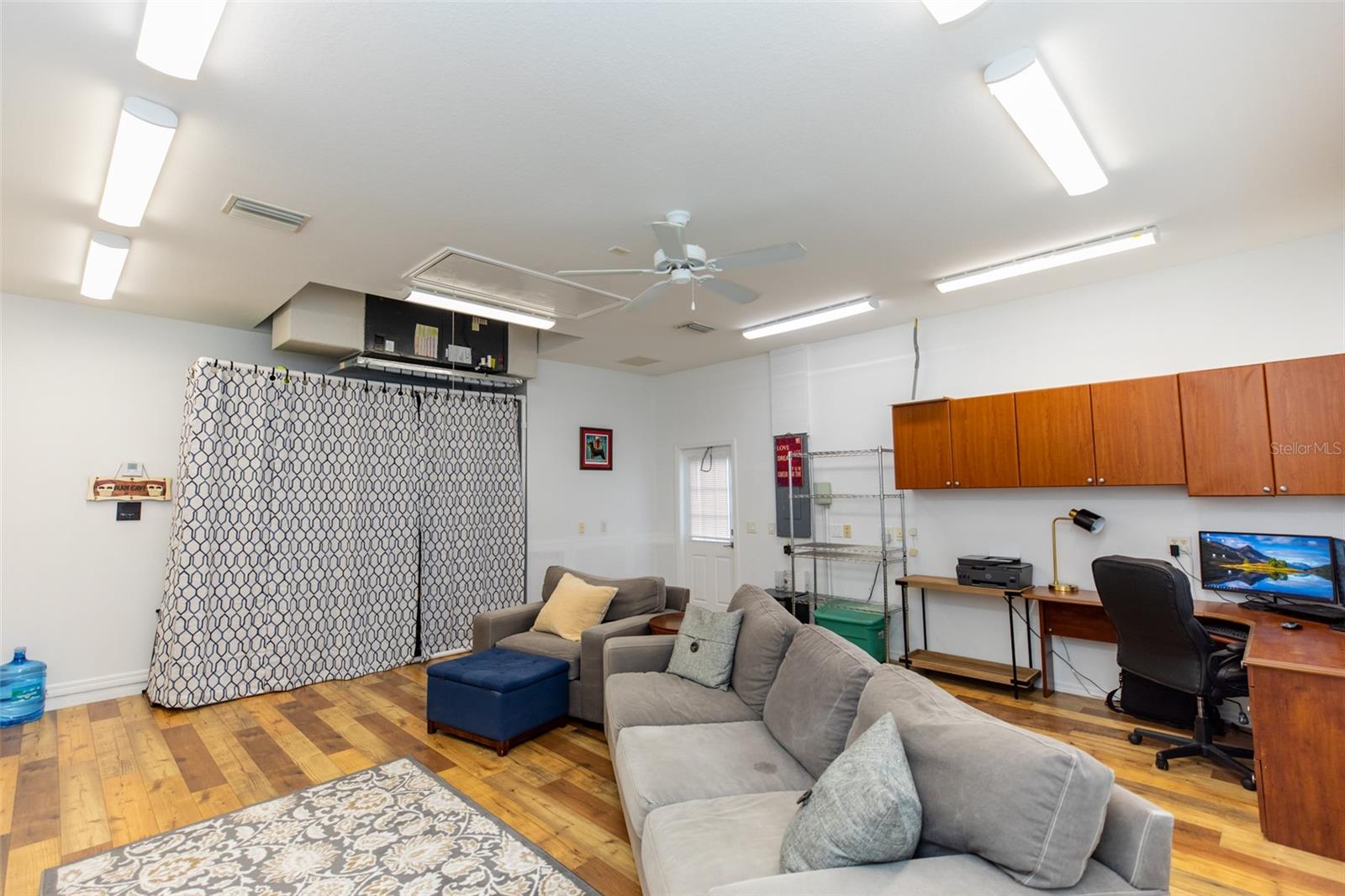 Image 34 of 47 For 4640 Price Boulevard