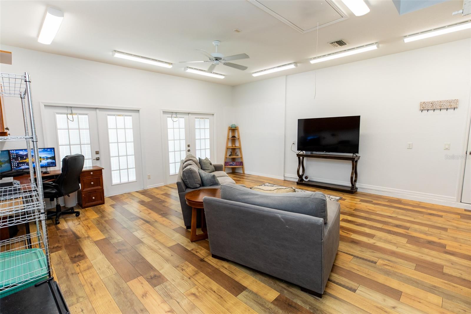 Image 36 of 47 For 4640 Price Boulevard