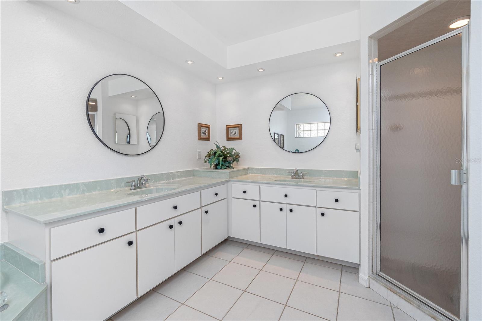 Image 33 of 72 For 4142 Reif Ct