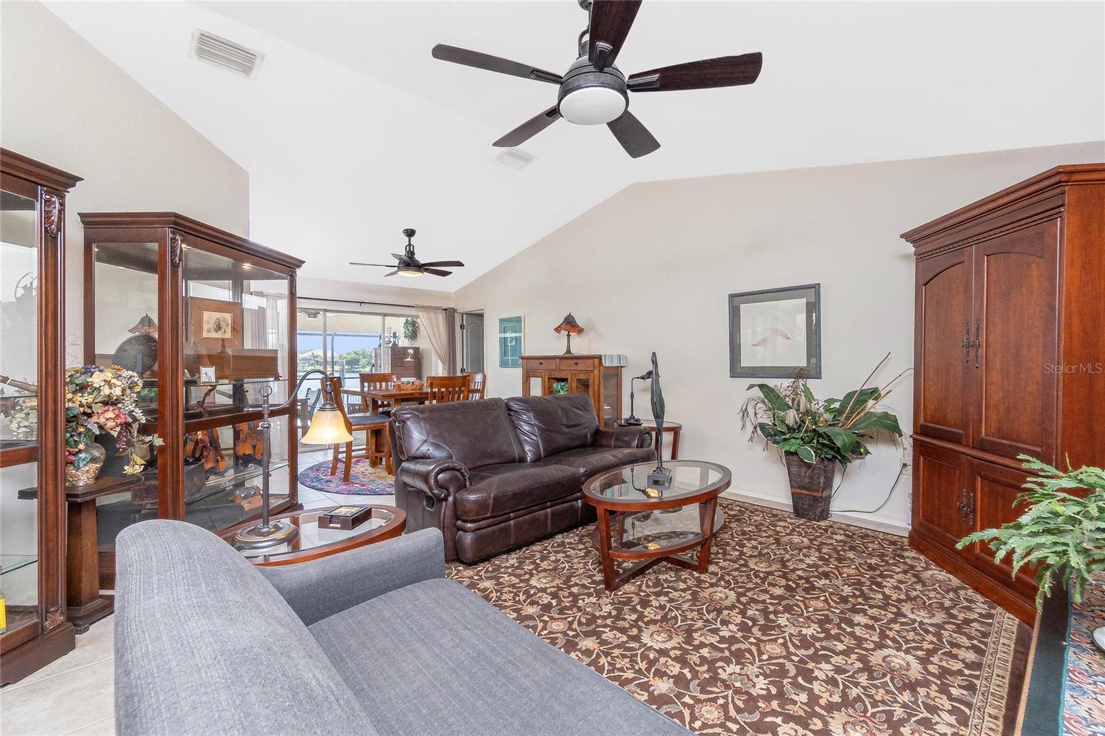 Image 9 of 72 For 4142 Reif Ct