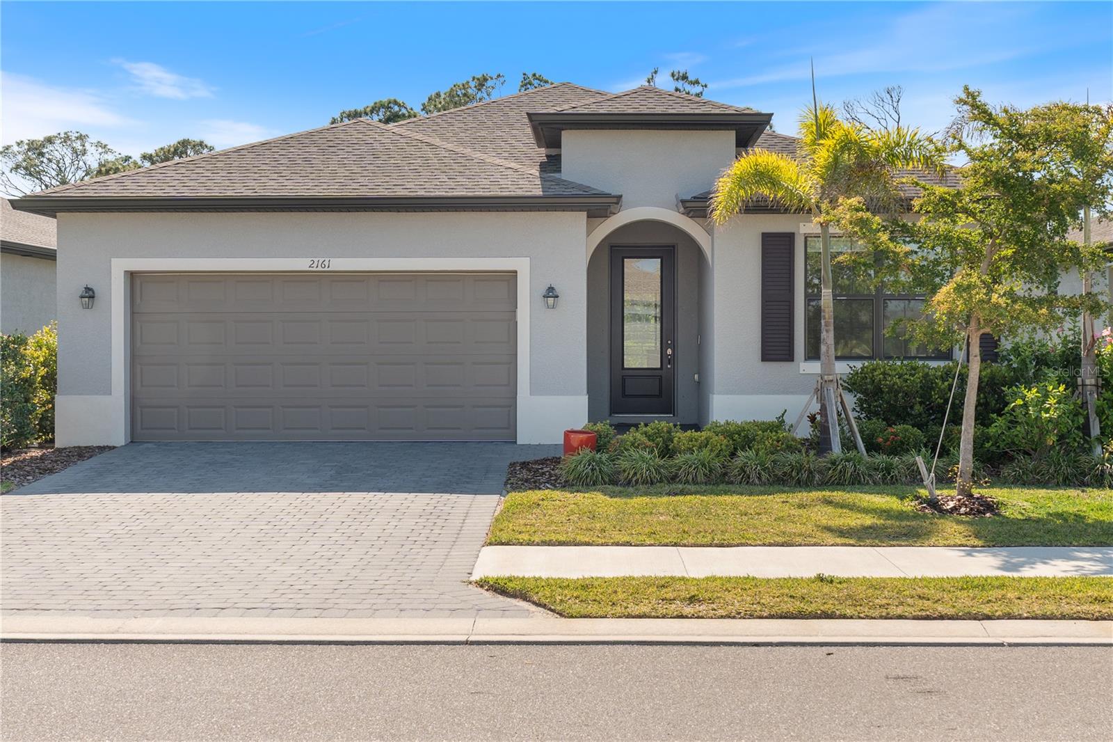 Image 16 of 48 For 2161 Gardenia Avenue