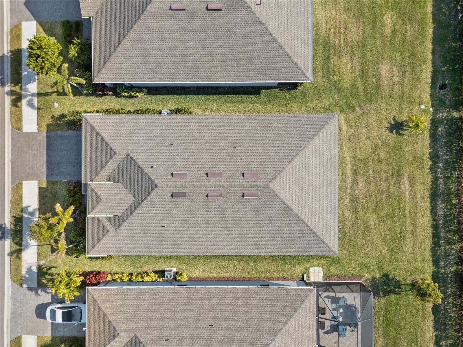 Image 17 of 48 For 2161 Gardenia Avenue