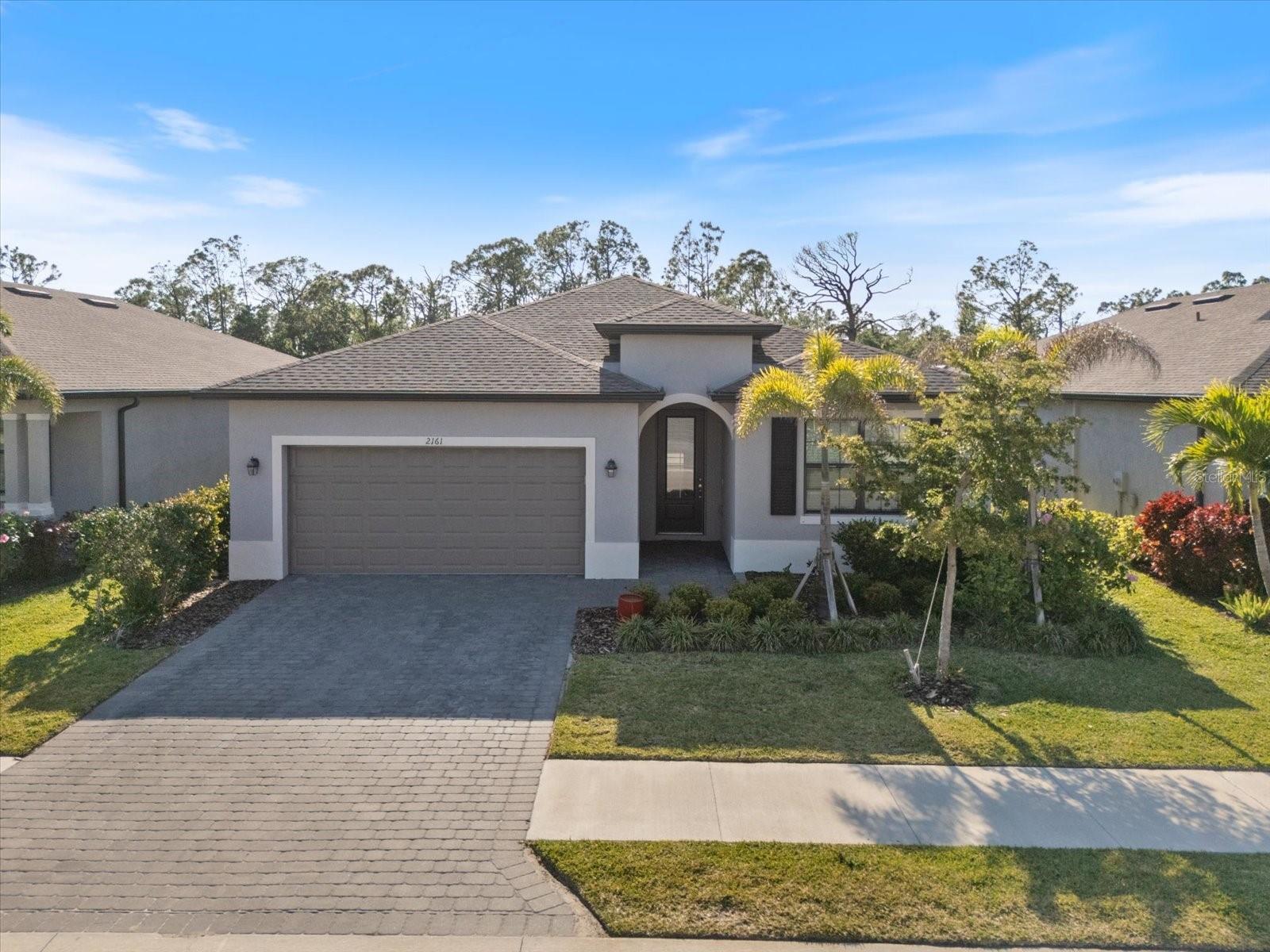 Image 20 of 48 For 2161 Gardenia Avenue