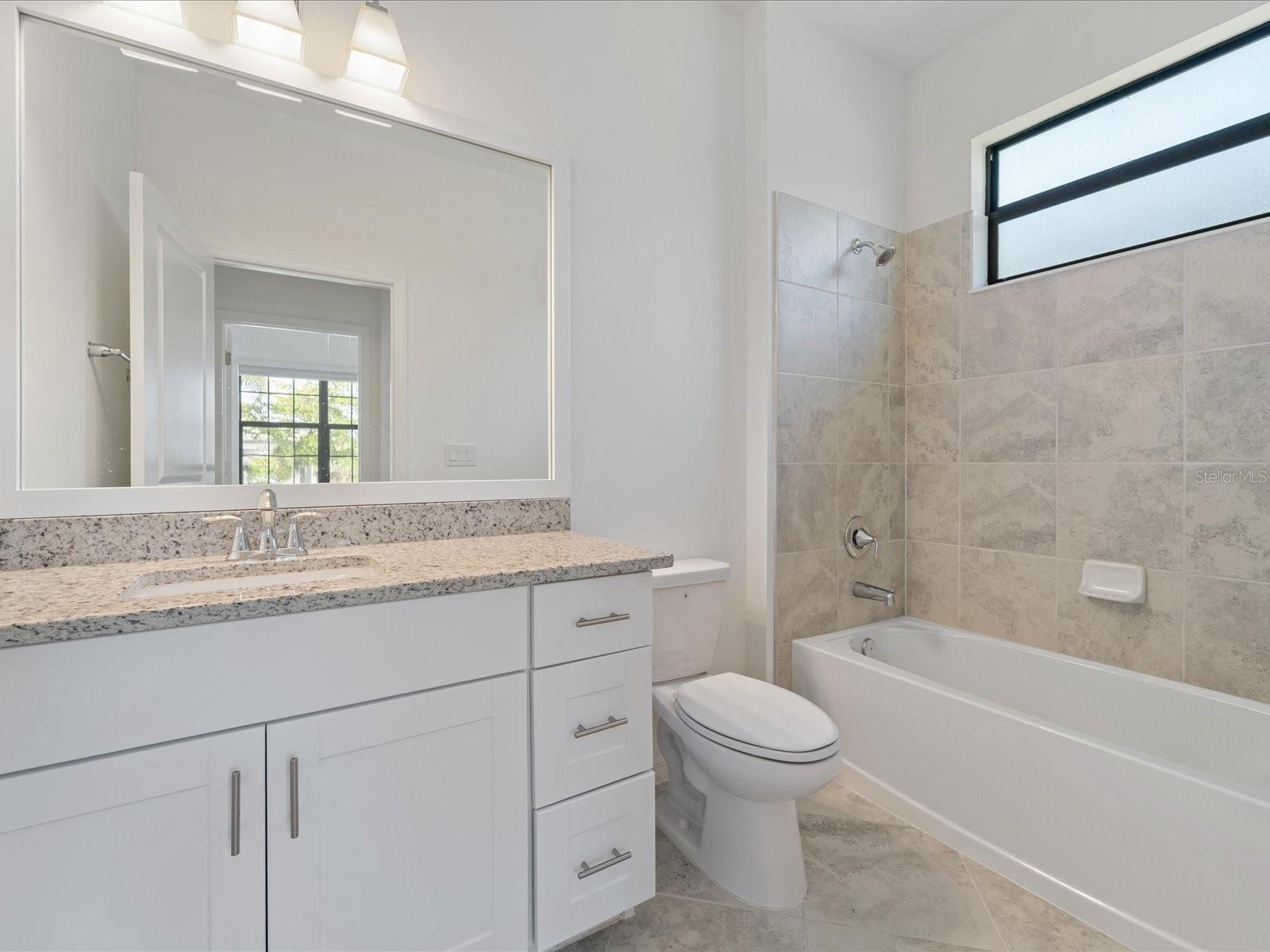 Image 30 of 48 For 2161 Gardenia Avenue