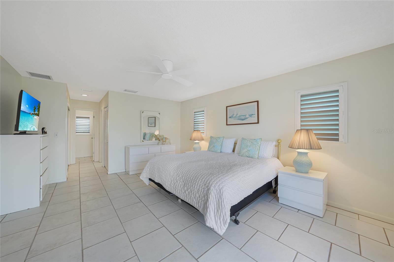 Image 14 of 48 For 1915 Pebble Beach Court