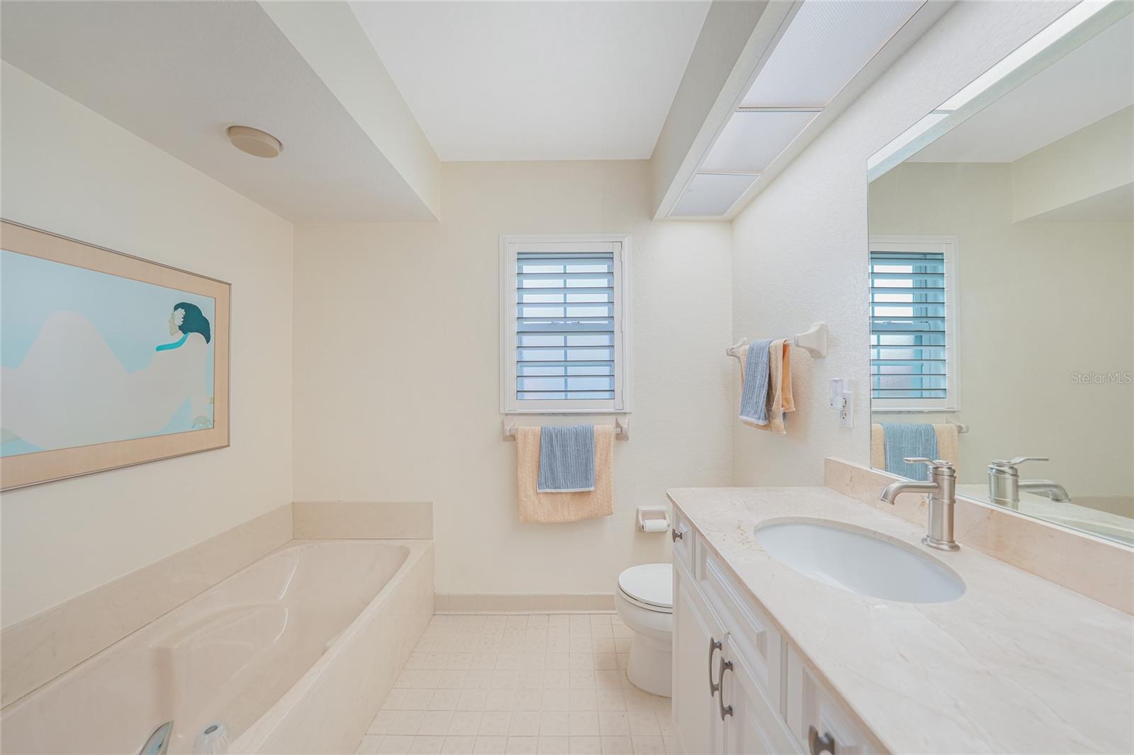 Image 17 of 48 For 1915 Pebble Beach Court