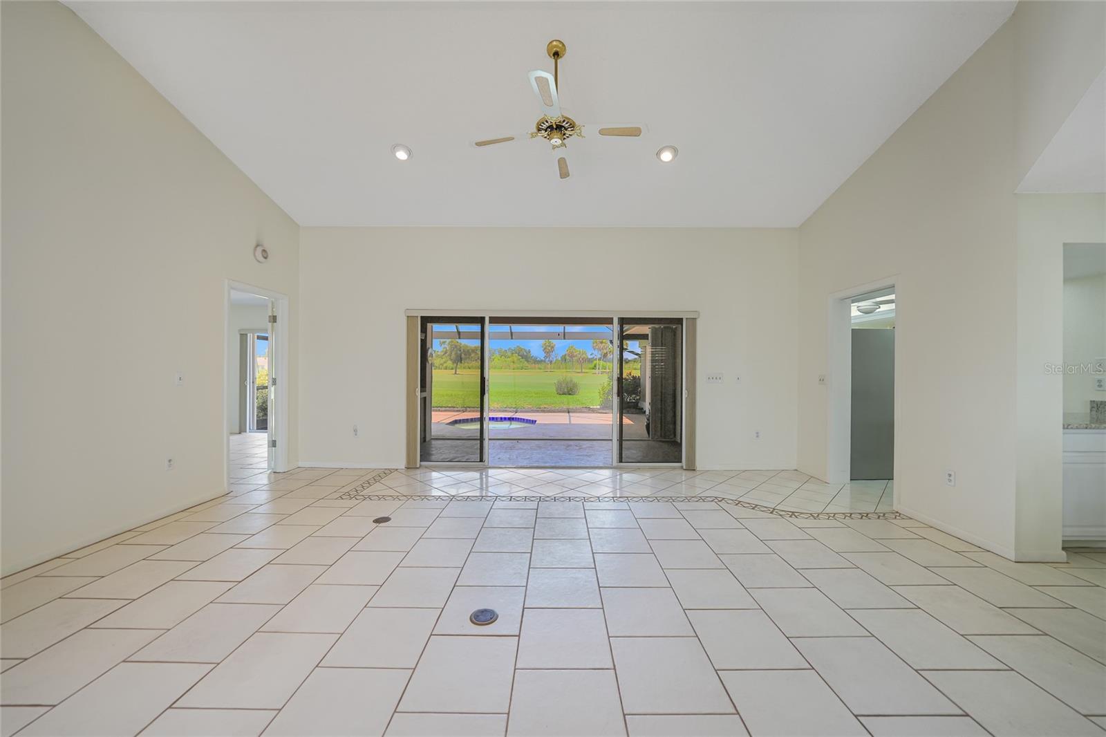 Image 28 of 48 For 1915 Pebble Beach Court