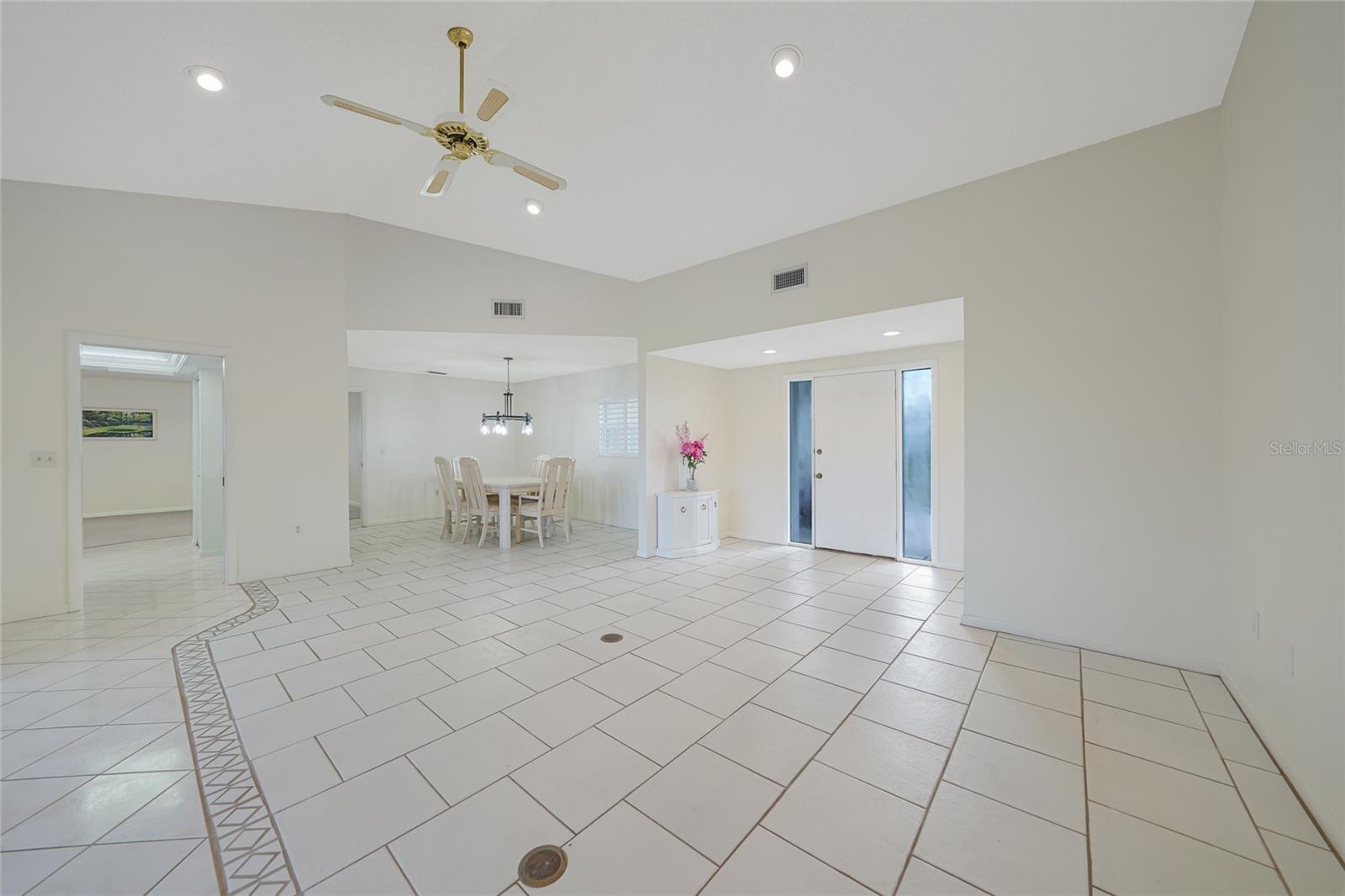 Image 7 of 48 For 1915 Pebble Beach Court