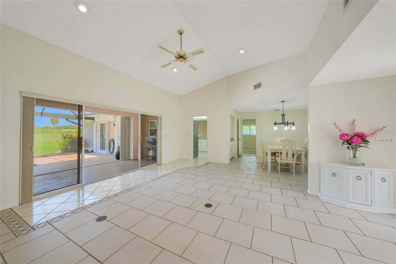 Image 8 of 48 For 1915 Pebble Beach Court