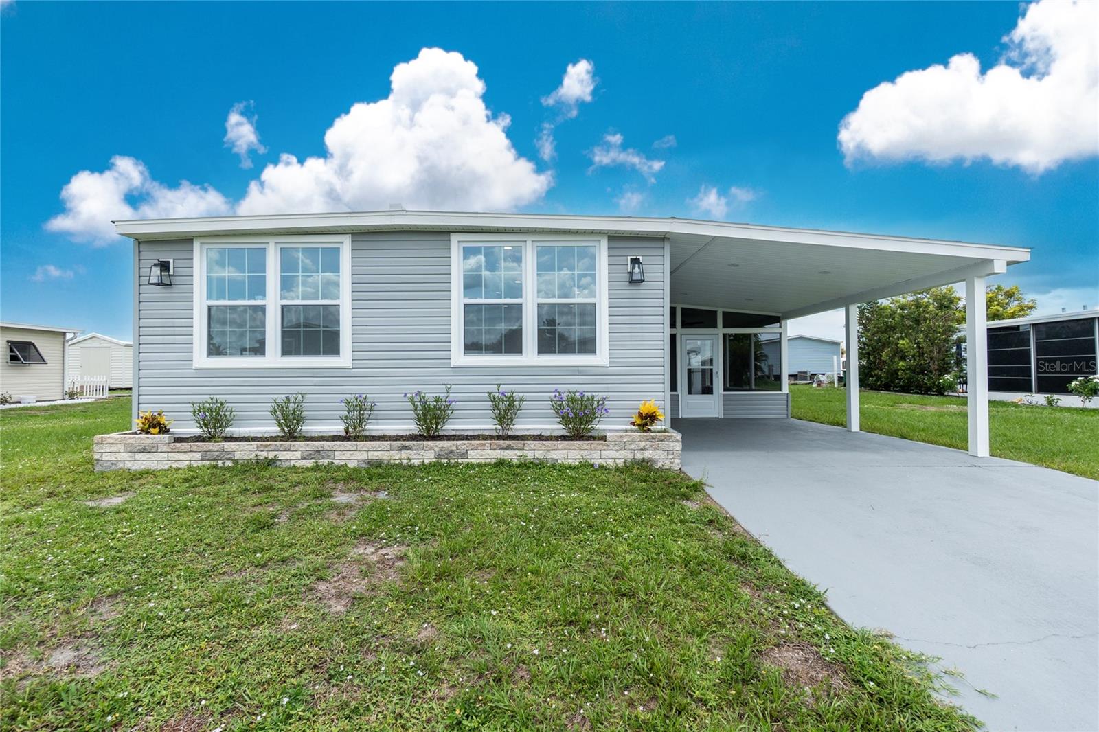 Details for 1370 Blue Heron Drive, ENGLEWOOD, FL 34224