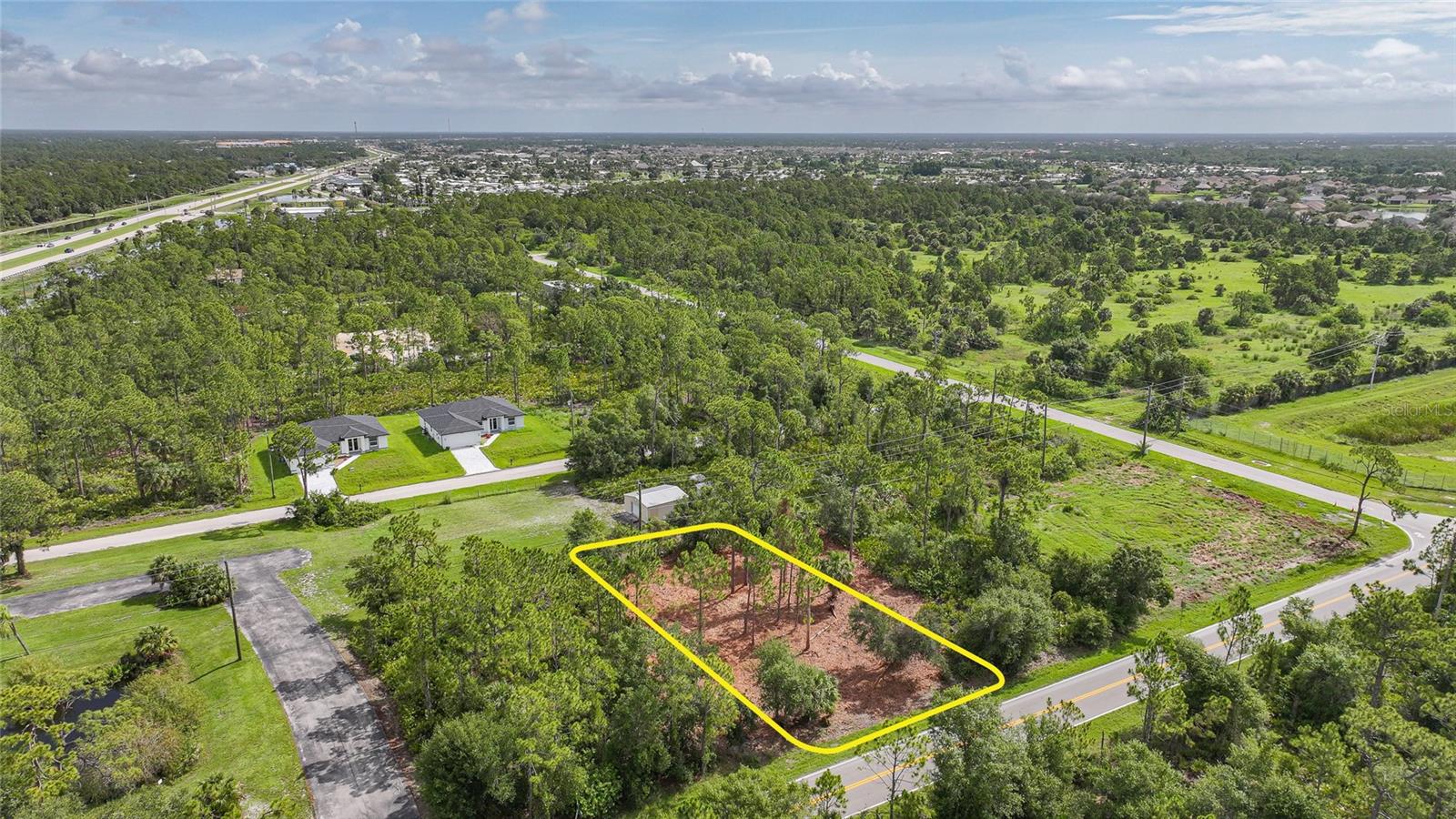 Image 5 of 6 For 23500 Olean Boulevard