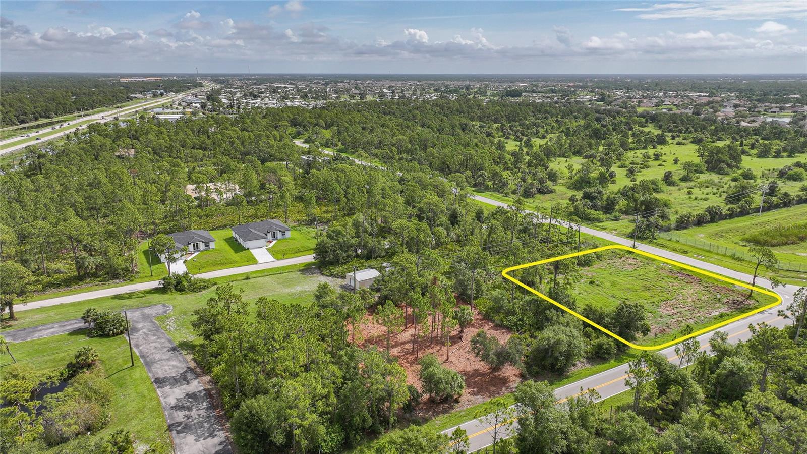 Image 4 of 5 For 23516 Olean Boulevard