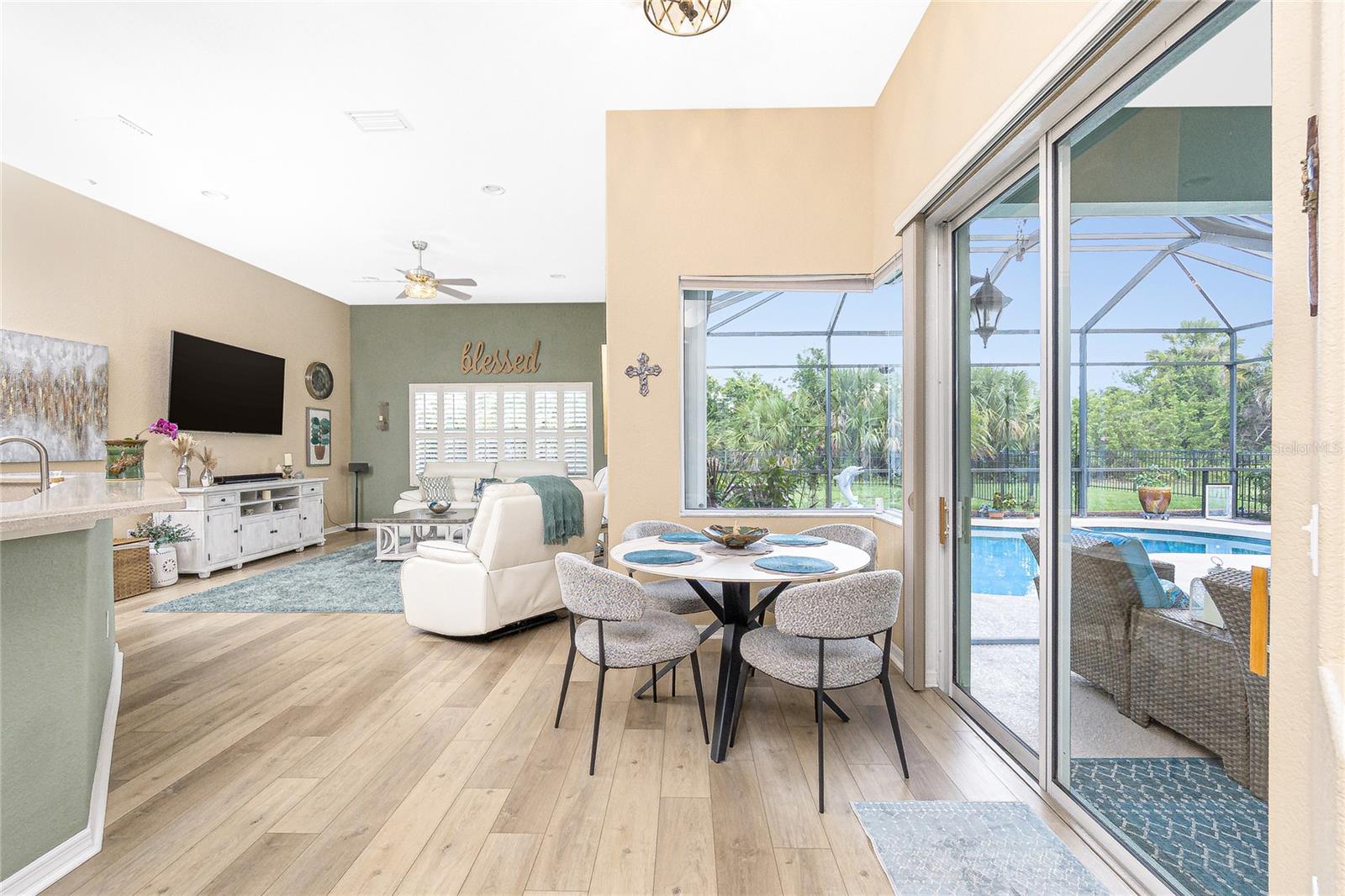 Image 14 of 60 For 9954 Audrey Street