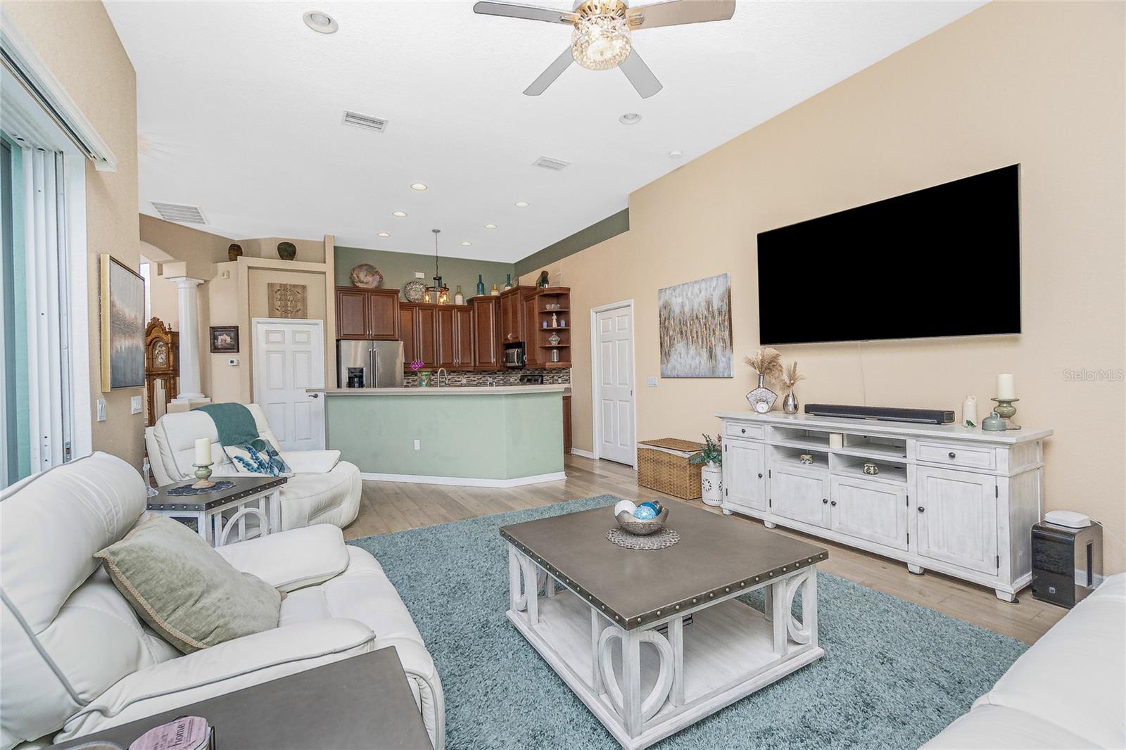 Image 19 of 60 For 9954 Audrey Street