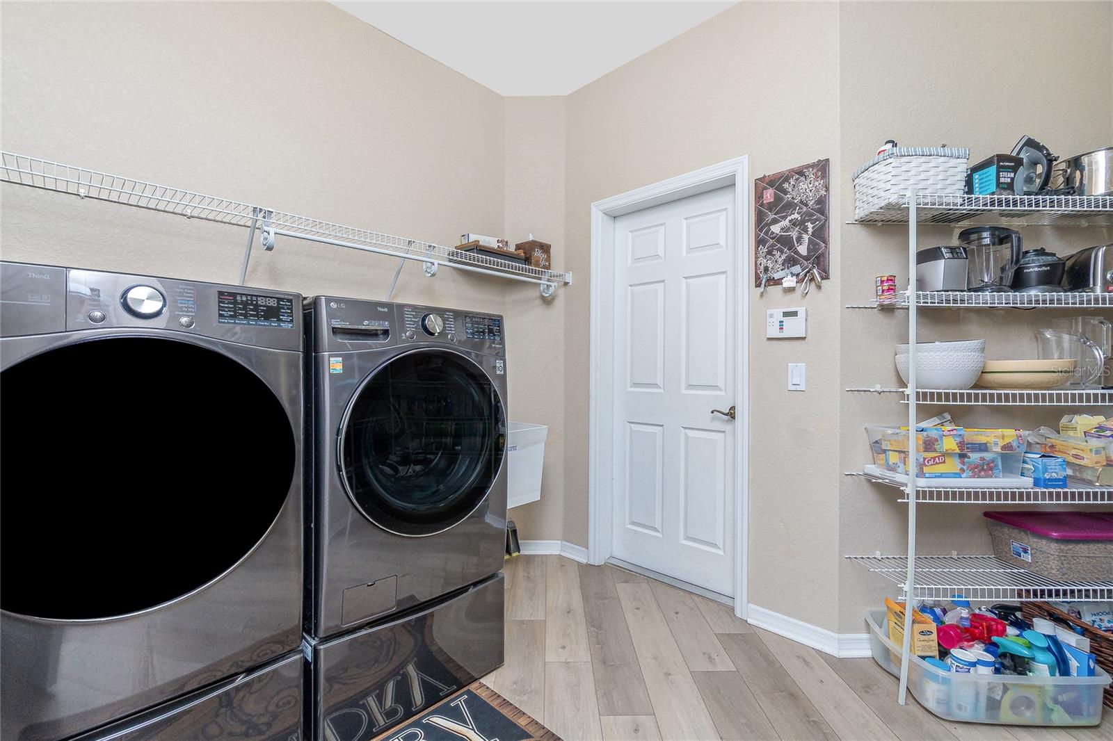 Image 20 of 60 For 9954 Audrey Street