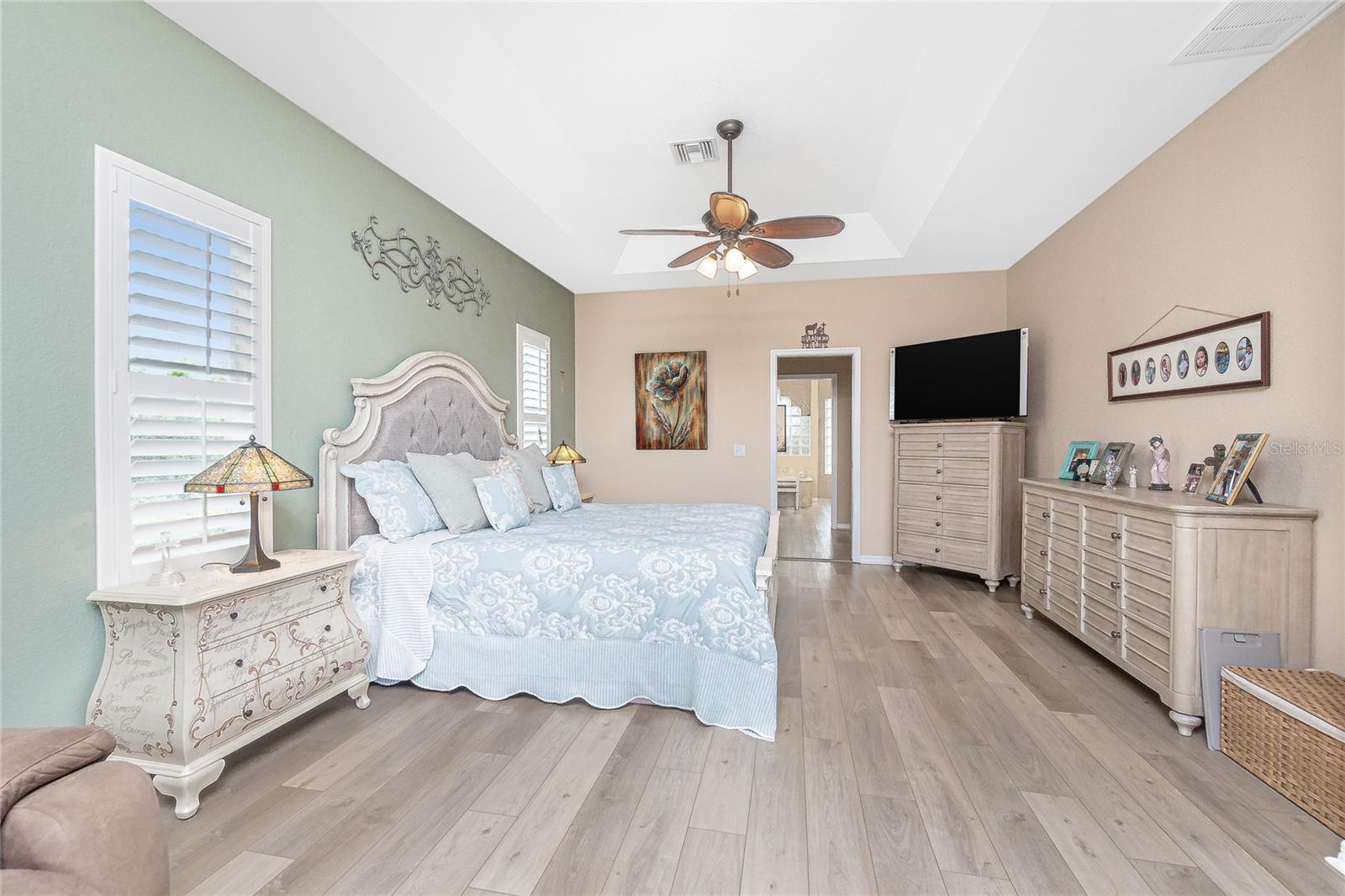 Image 22 of 60 For 9954 Audrey Street