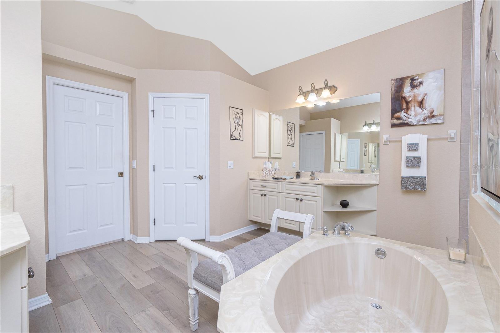 Image 26 of 60 For 9954 Audrey Street