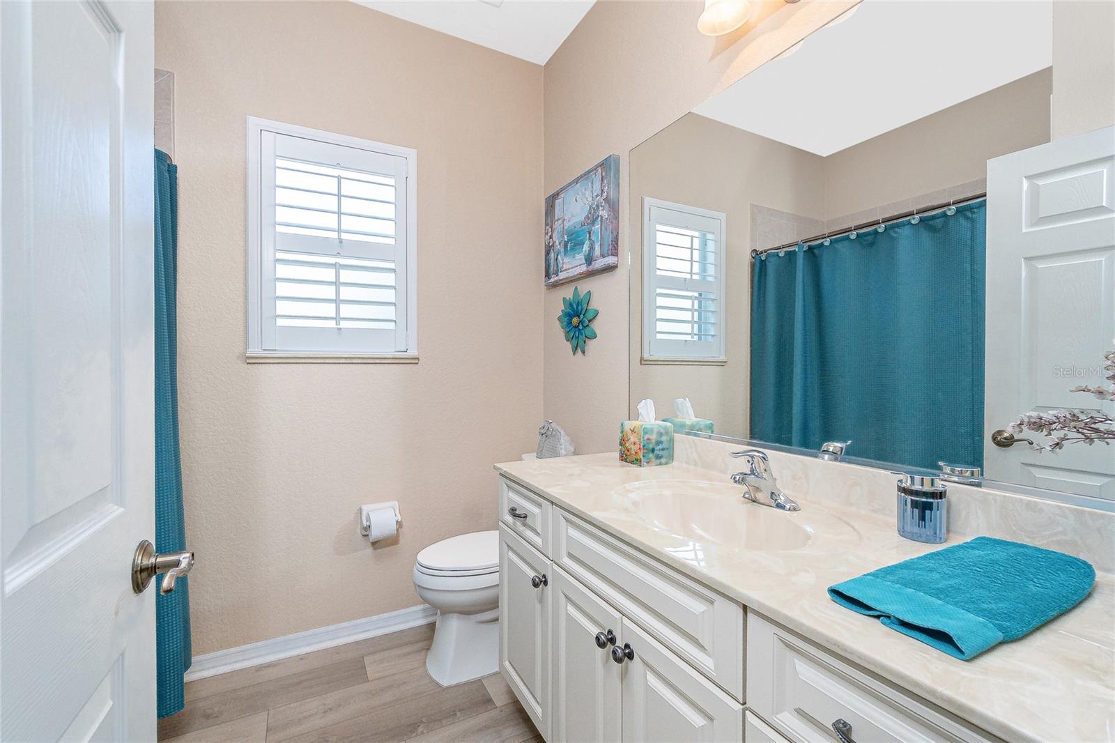Image 37 of 60 For 9954 Audrey Street