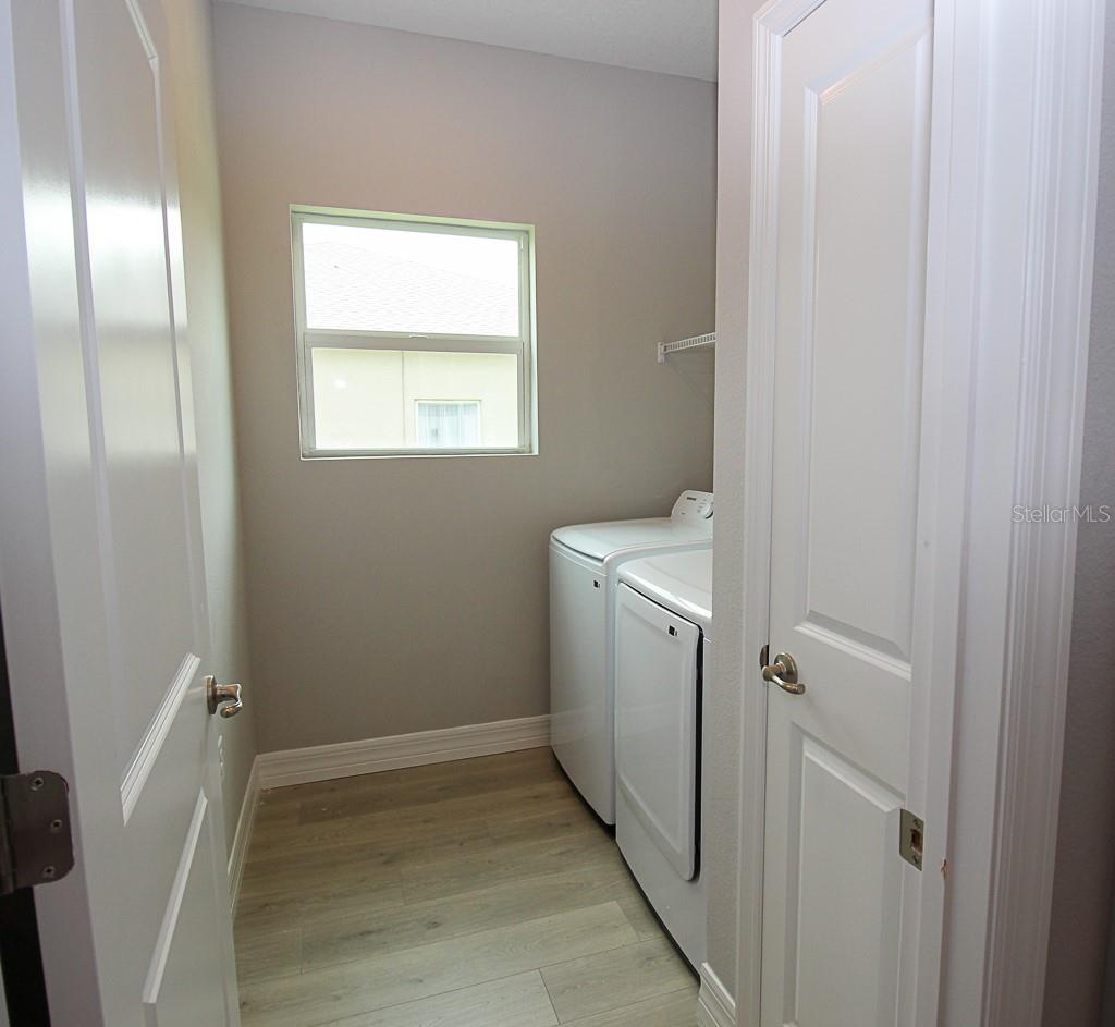 Image 13 of 18 For 25248 Punta Madryn Avenue