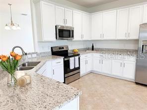 Image 4 of 40 For 25048 Purple Emperor Way