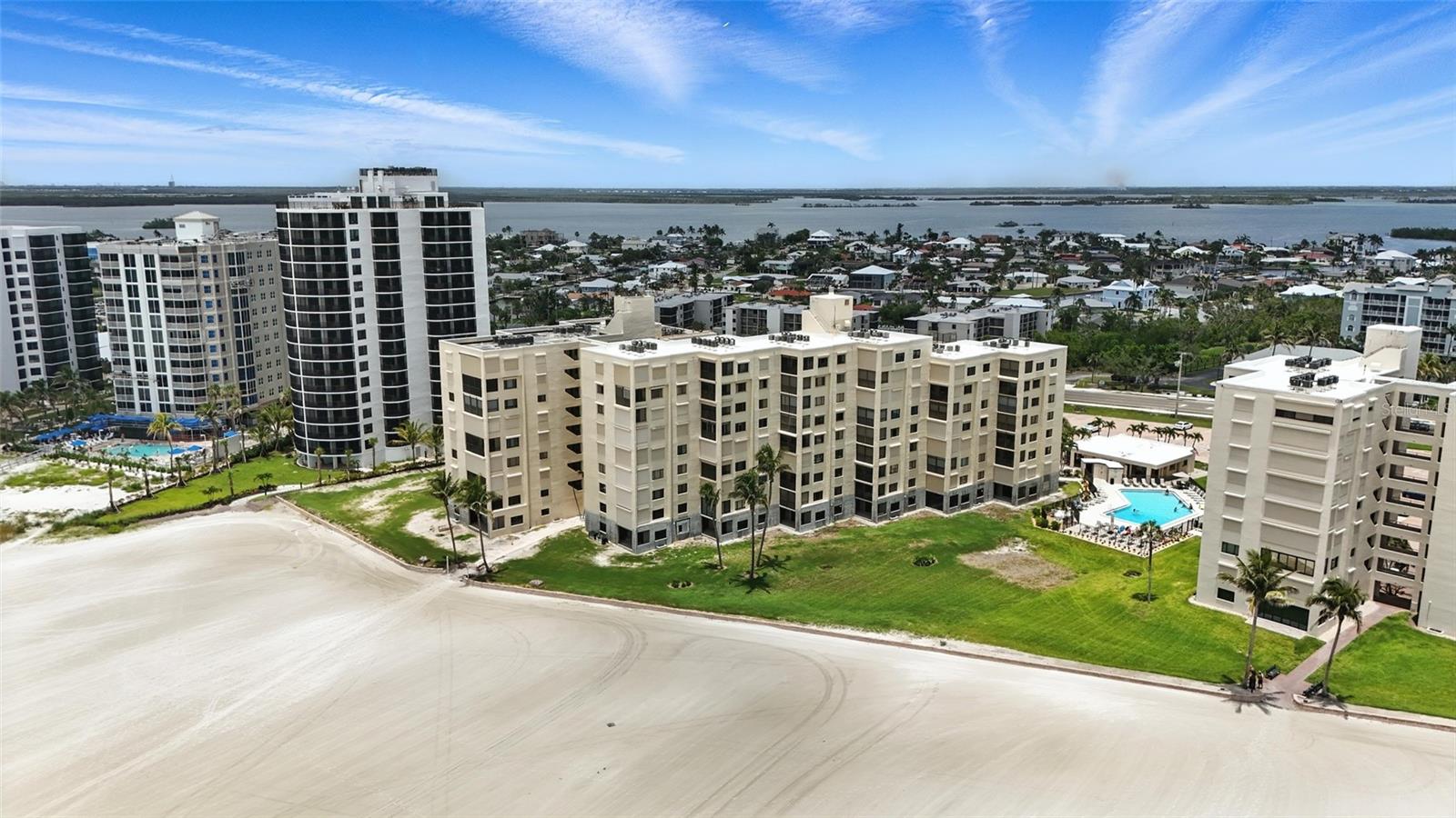 Image 40 of 42 For 6662 Estero Boulevard 708