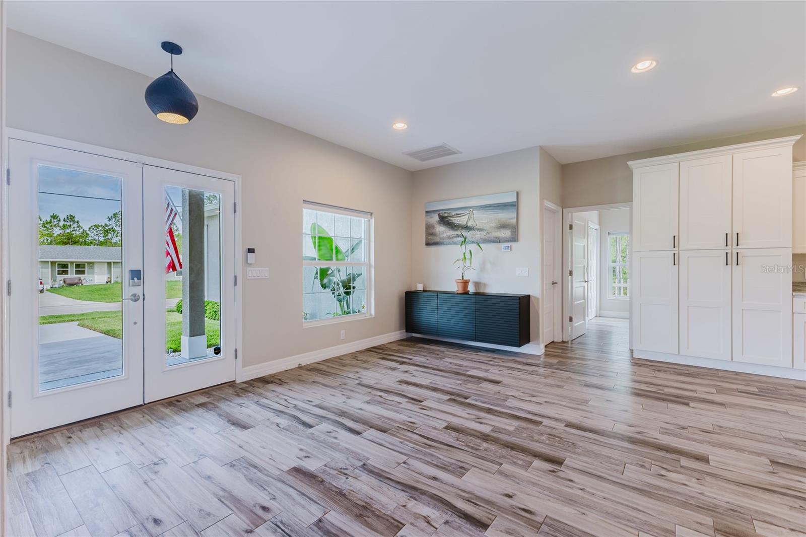 Image 11 of 47 For 12300 El Prado Drive