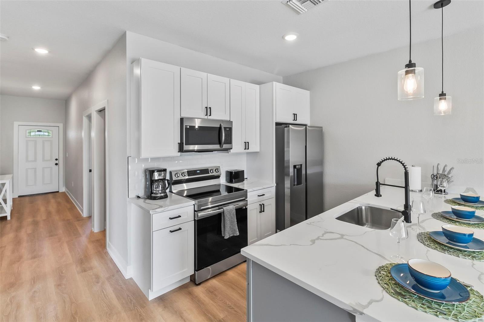 Image 24 of 30 For 9155 Agate Street