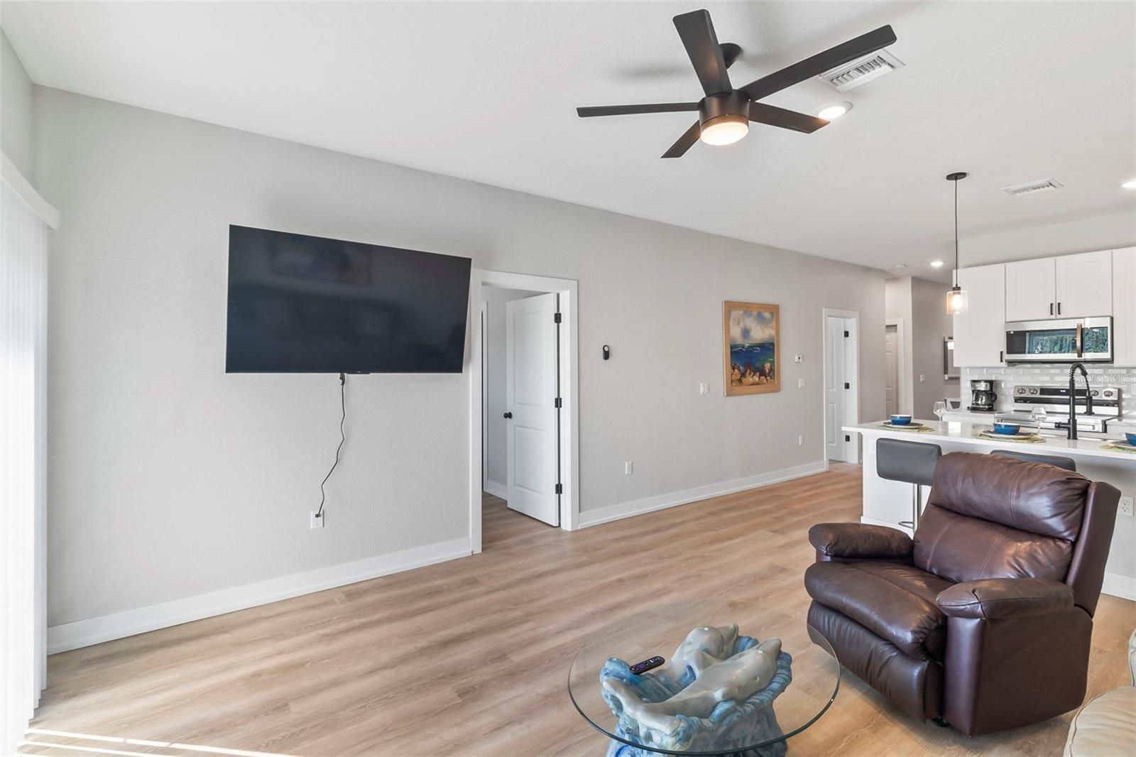 Image 29 of 30 For 9155 Agate Street