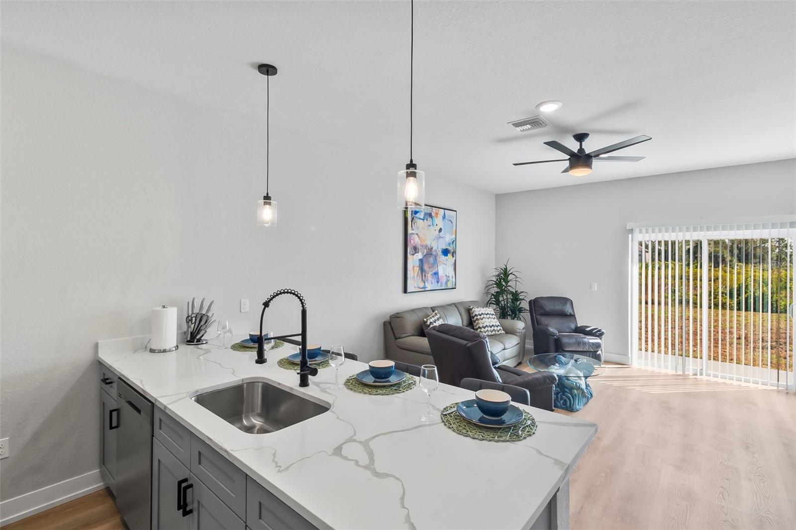 Image 3 of 30 For 9155 Agate Street