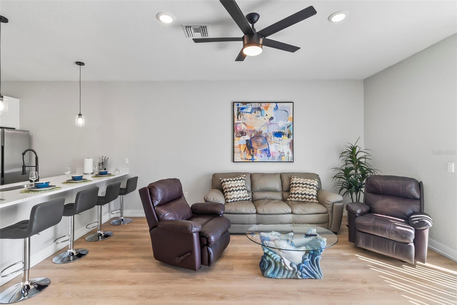 Image 4 of 30 For 9155 Agate Street