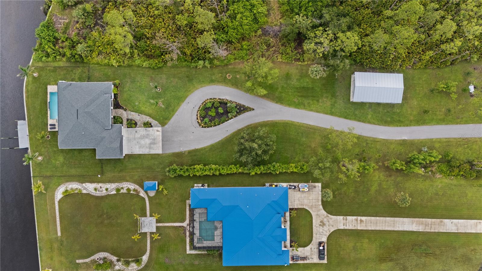 Image 7 of 94 For 12581 Eisenhower Drive