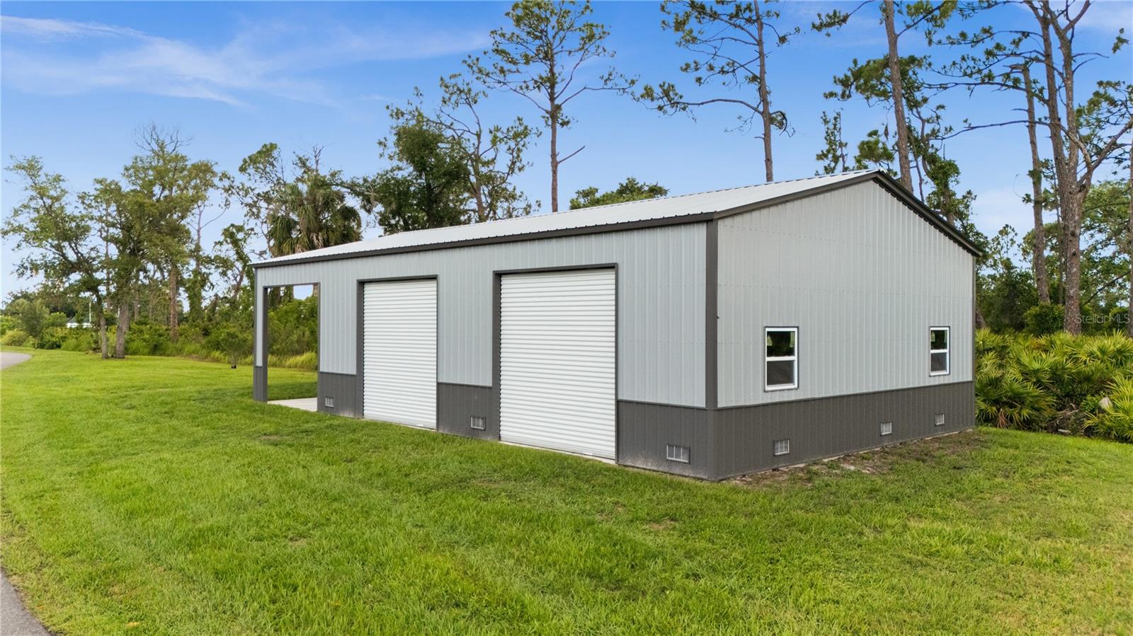 Image 73 of 94 For 12581 Eisenhower Drive