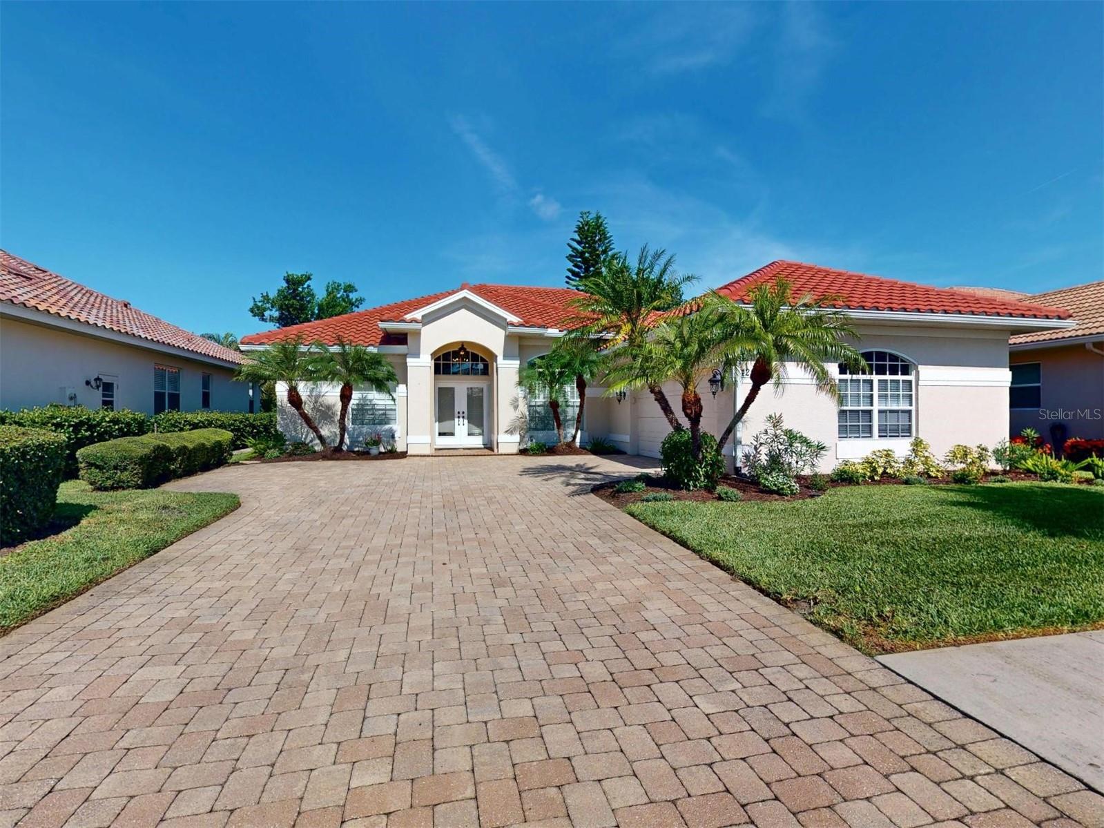 Details for 421 Marsh Creek Road, VENICE, FL 34292