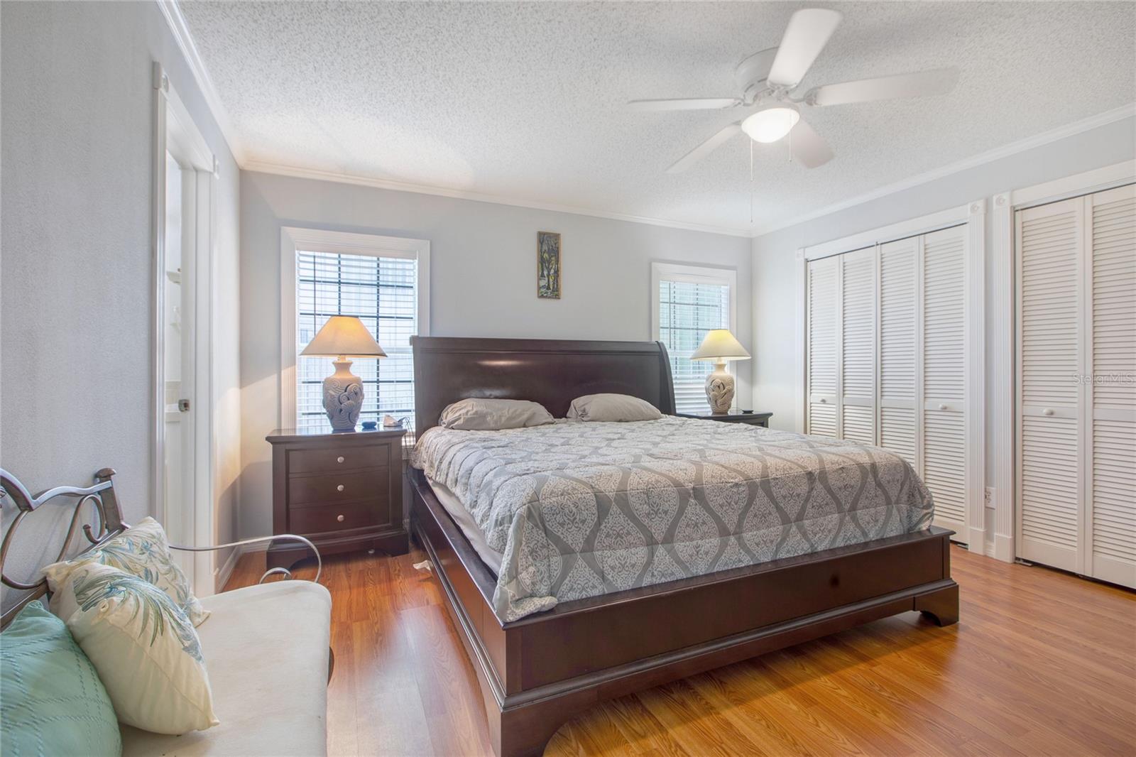 Image 15 of 62 For 2100 Kings Highway  685