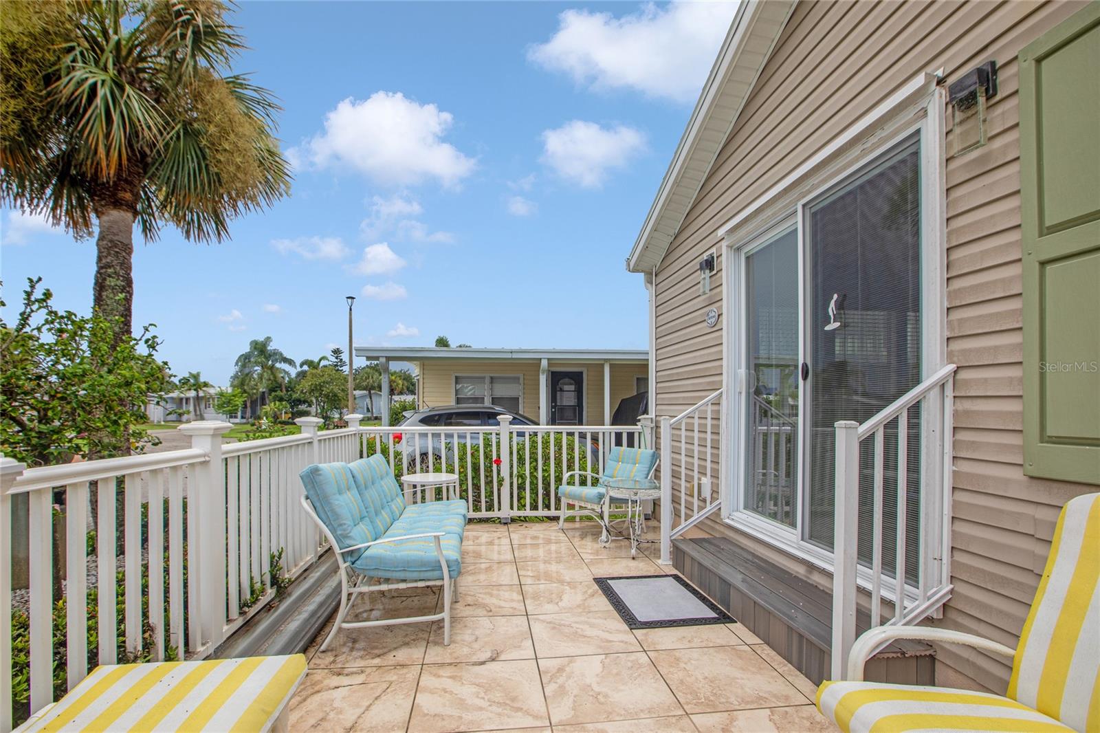 Image 5 of 62 For 2100 Kings Highway  685
