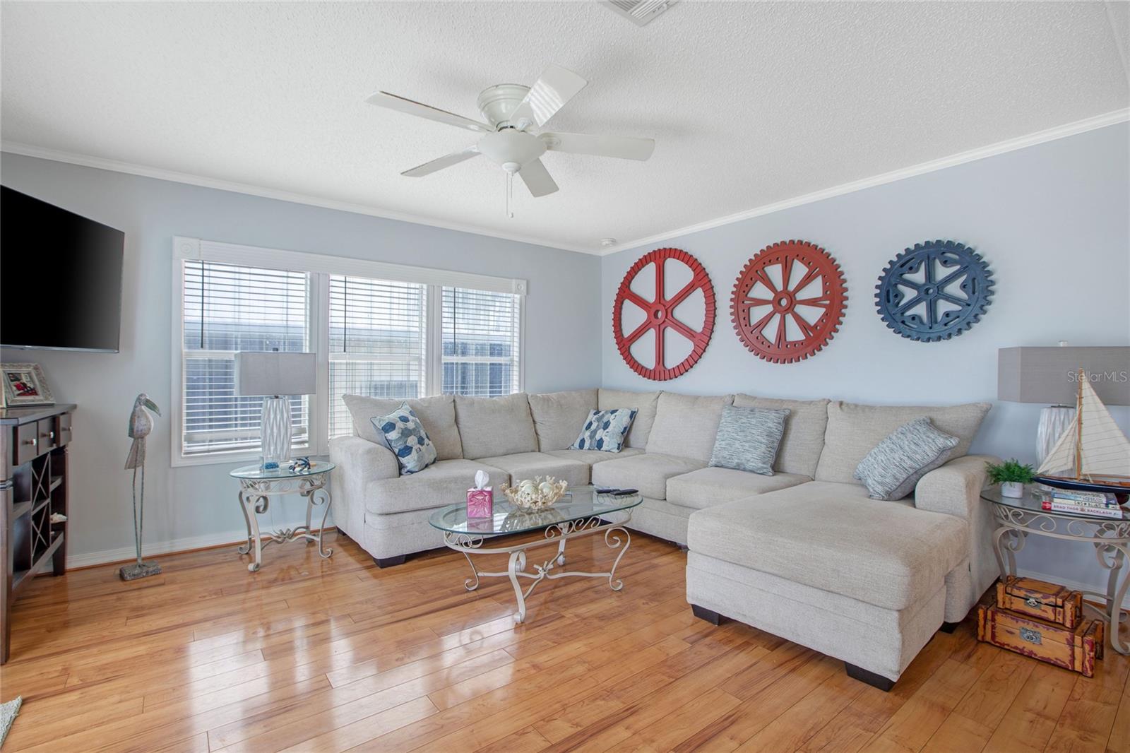 Image 6 of 62 For 2100 Kings Highway  685