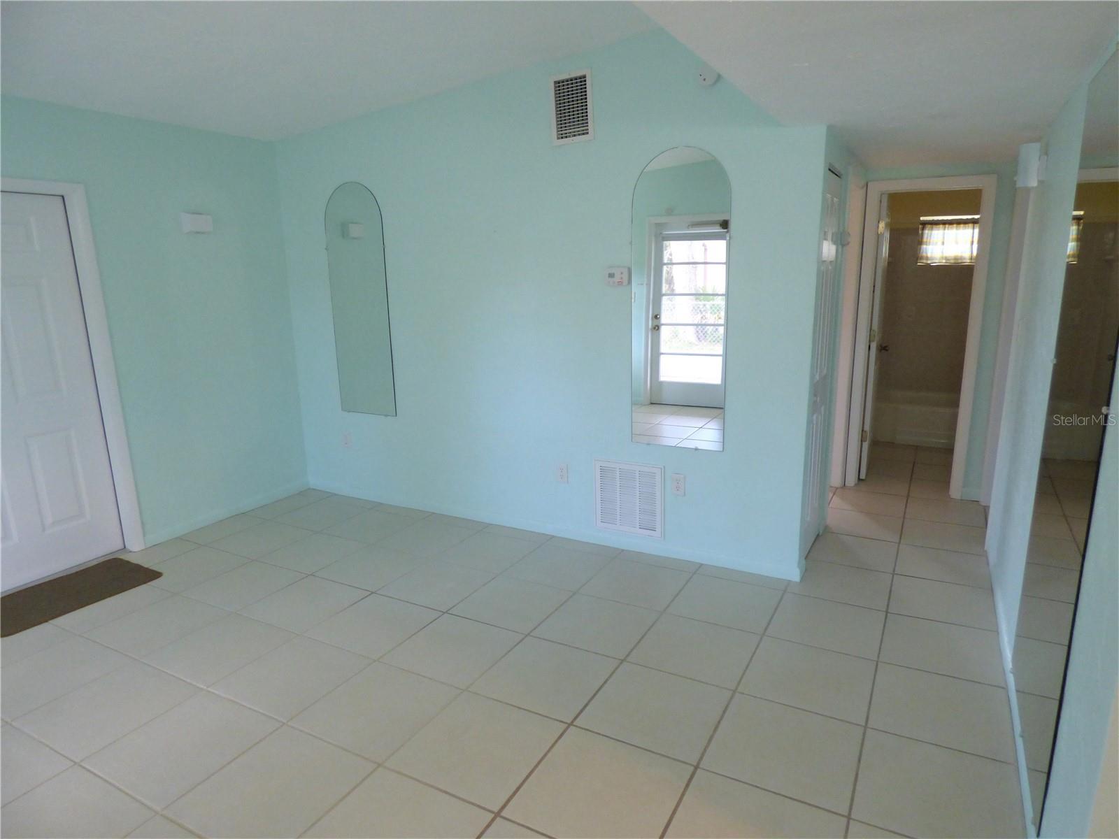 Image 10 of 24 For 3372 Croton Terrace