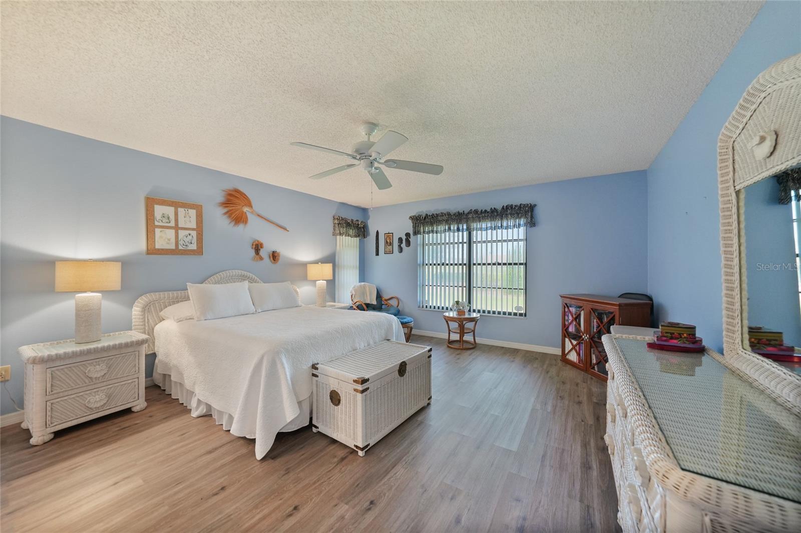 Image 19 of 49 For 11435 Courtney Drive