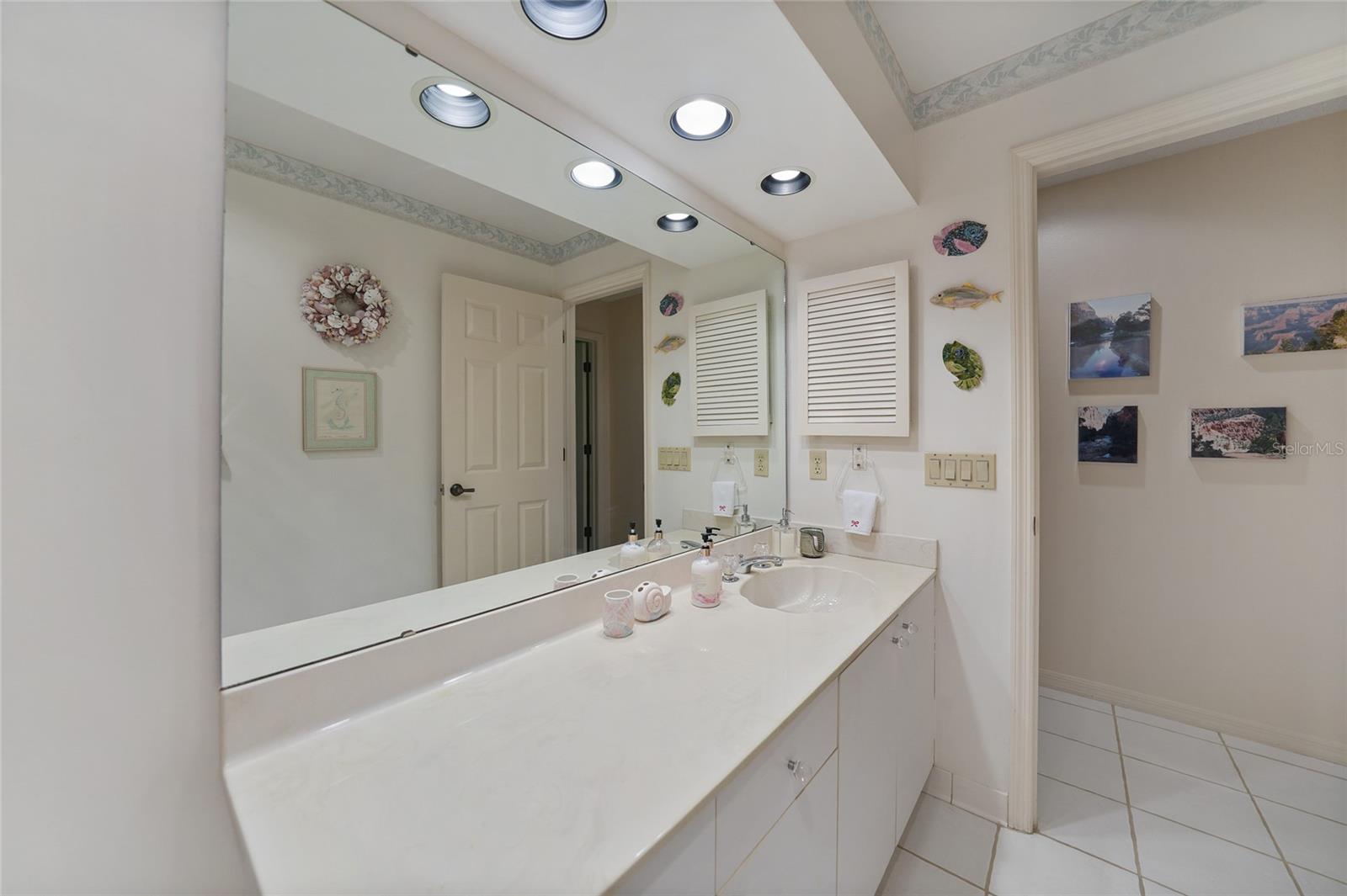 Image 30 of 49 For 11435 Courtney Drive