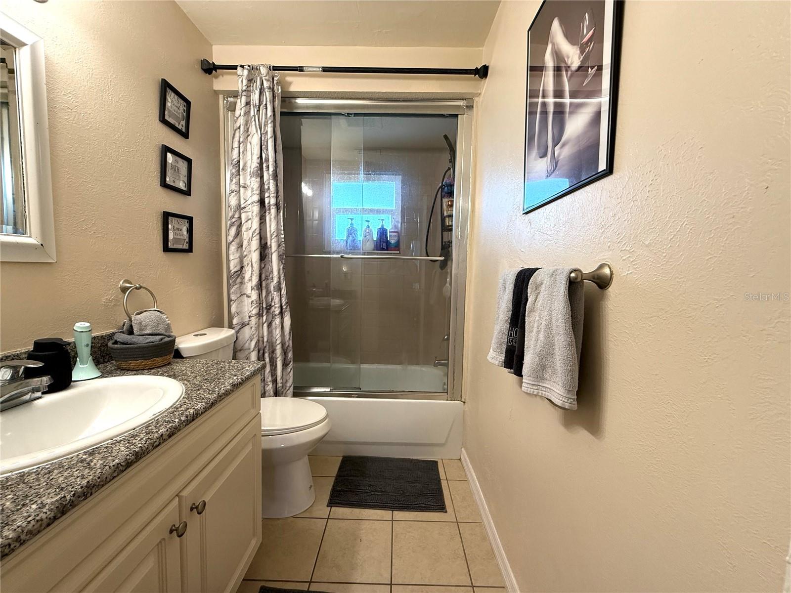 Image 14 of 22 For 3116 Harbor Boulevard 3b