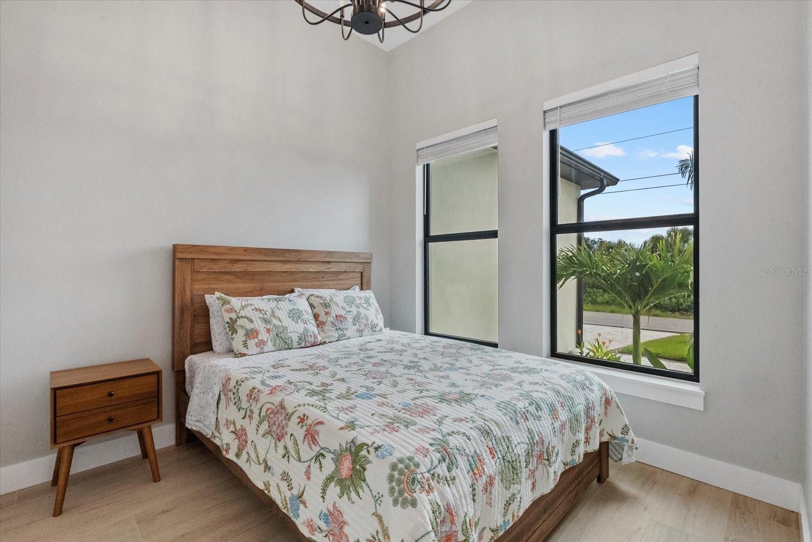 Image 30 of 54 For 14166 Fort Worth Circle