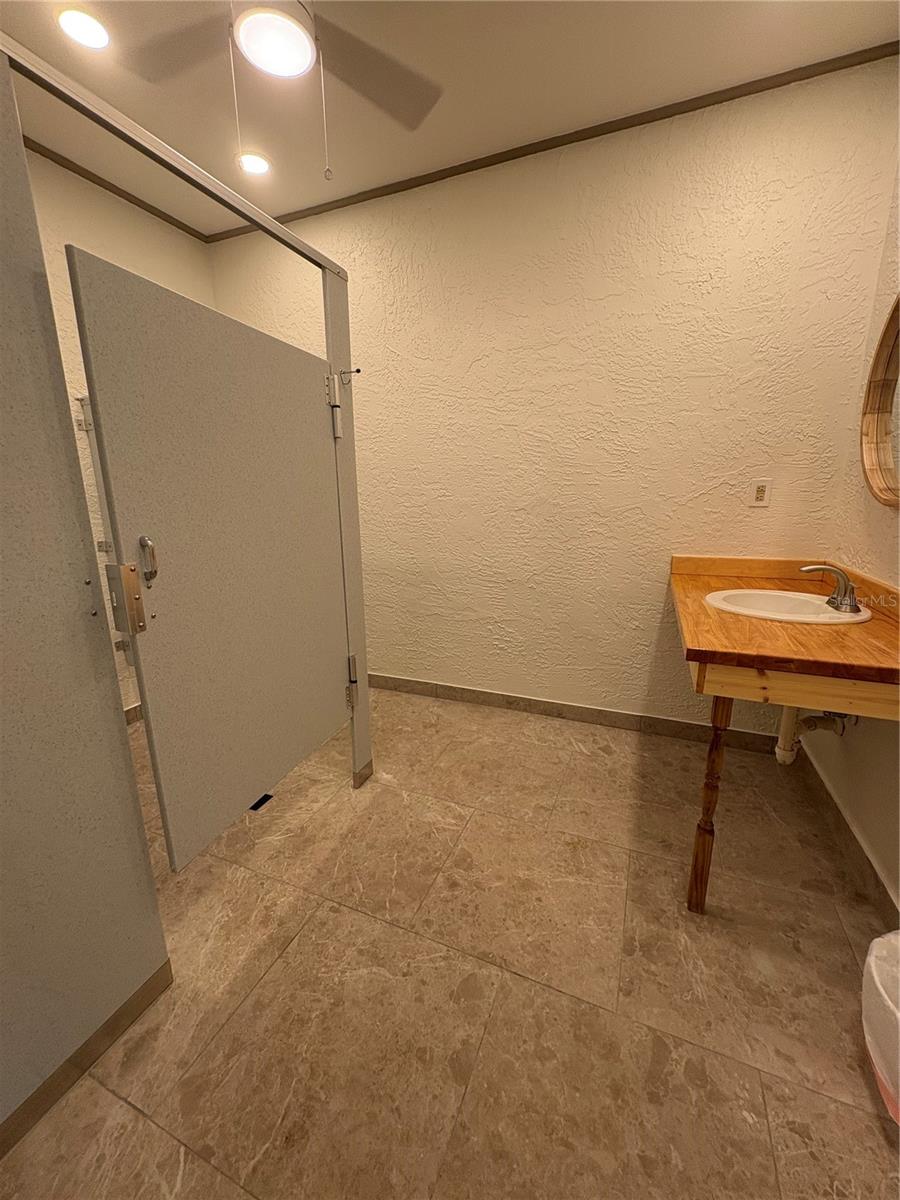 Image 26 of 29 For Address Not Provided