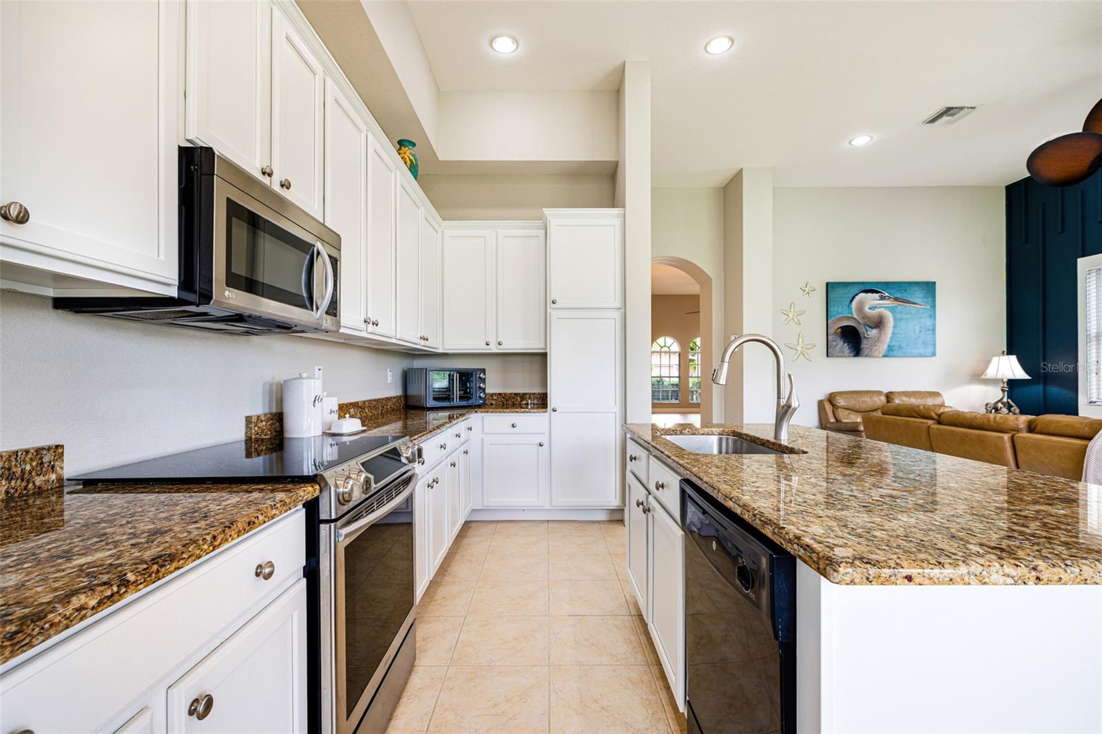 Image 16 of 53 For 24280 Riverfront Drive