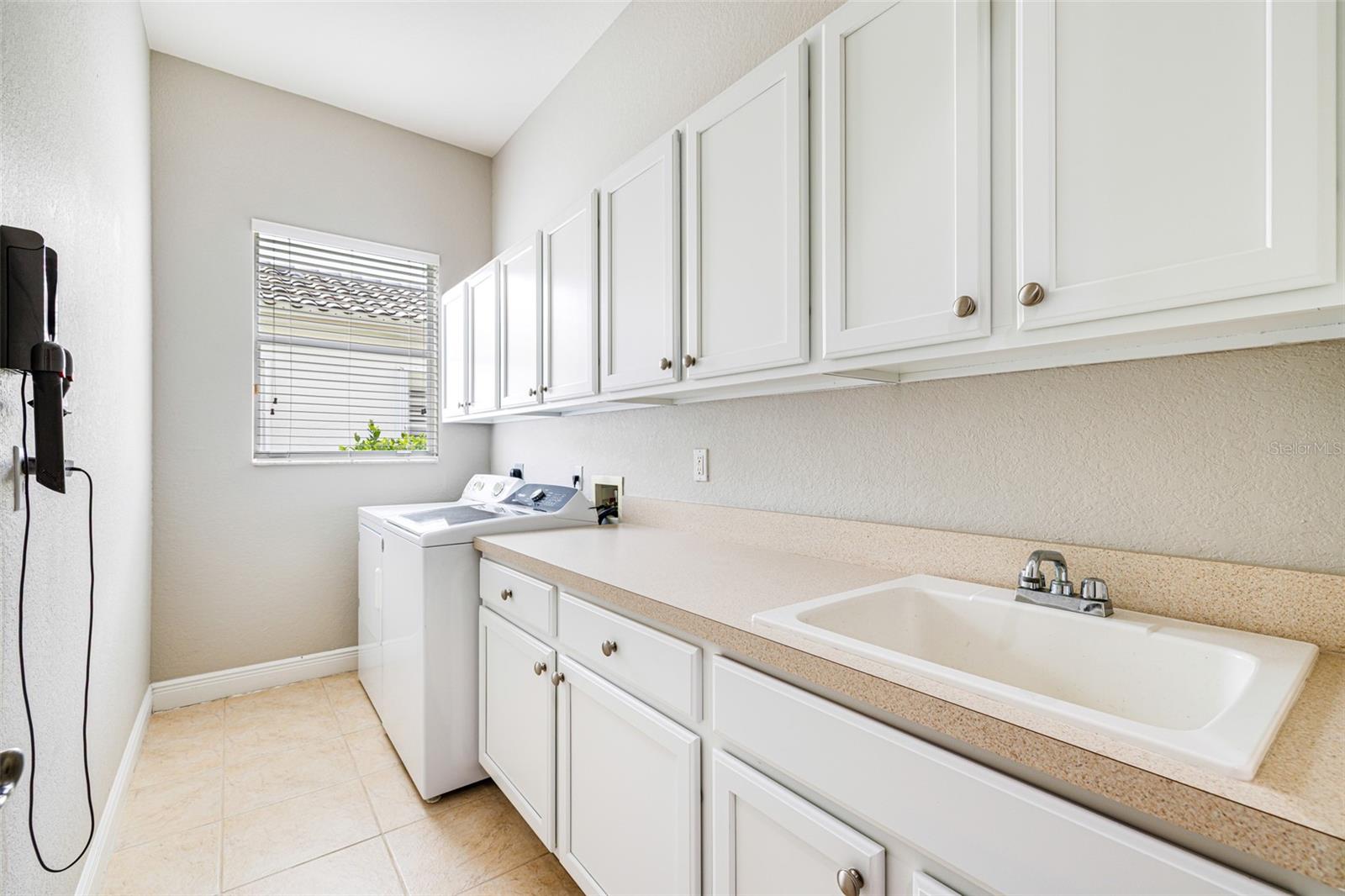 Image 43 of 53 For 24280 Riverfront Drive