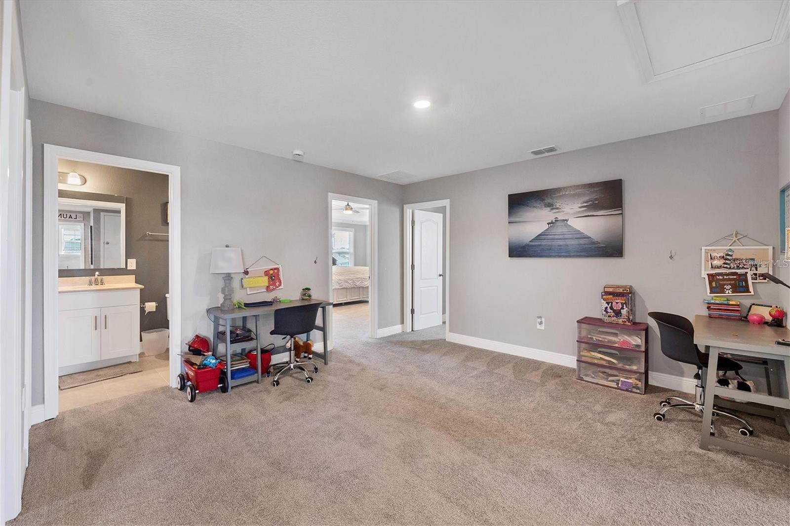 Image 13 of 40 For 16833 Terrapin Key Drive