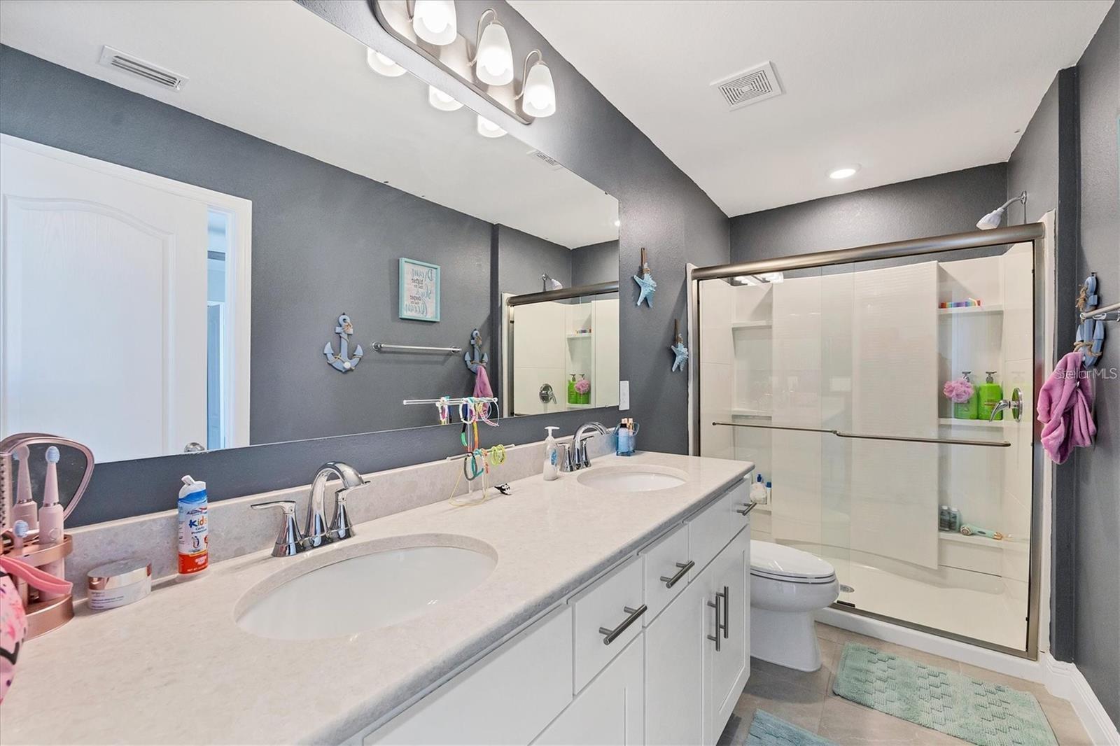 Image 17 of 40 For 16833 Terrapin Key Drive